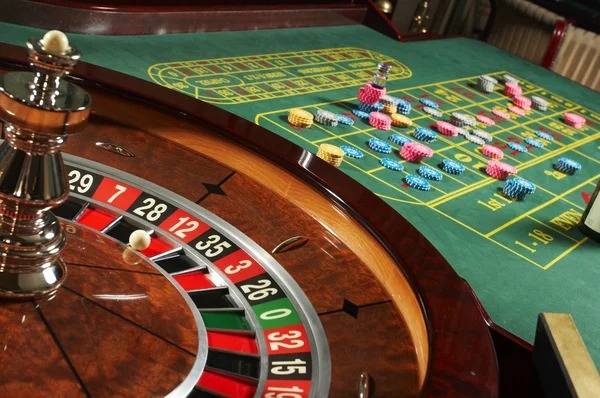Fa Cai Shen Deluxe bonus round with free spins and multiplier display